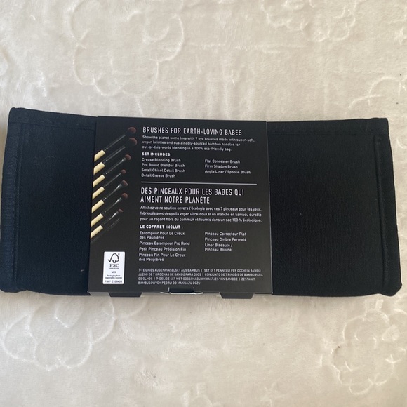 Earth To Babe 7 Piece Morphe Eye Brush Set - Picture 2 of 5